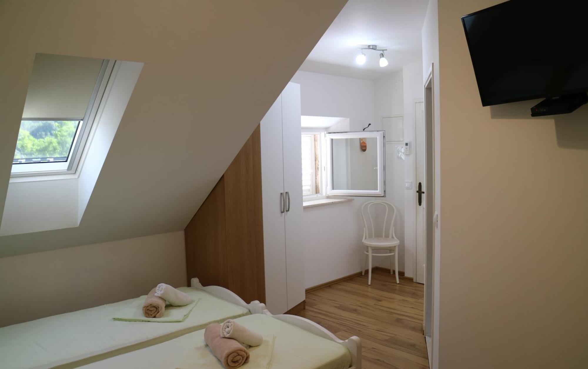 Studio Apartments & Rooms Lela, Sipan Island Sipanska Luka  Exterior photo